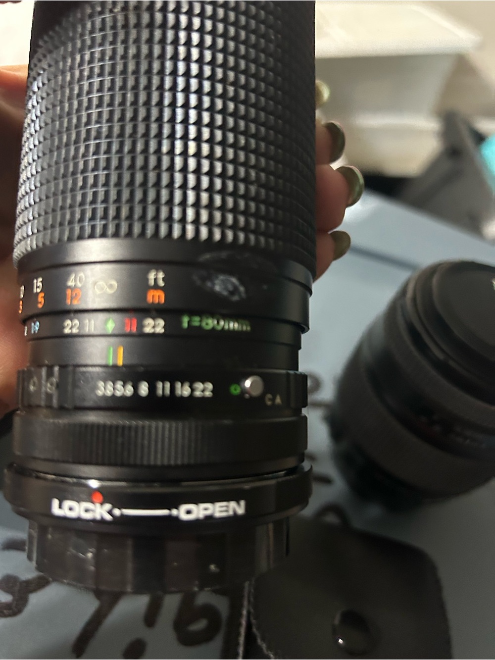 Canon DSLR Camera Kit in Black with Two Black Lenses - Picture 15 of 16